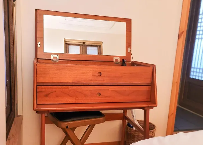 Stylish Hanok Ddp Ddm St Holiday home Seoul